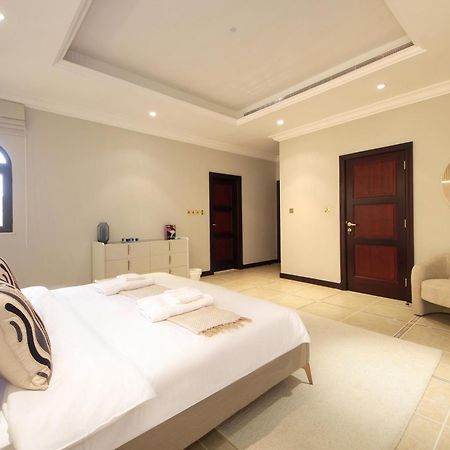 Cozy 4Br Maid Villa At Canal Cove Palm Jumeirah Dubai Exteriör bild