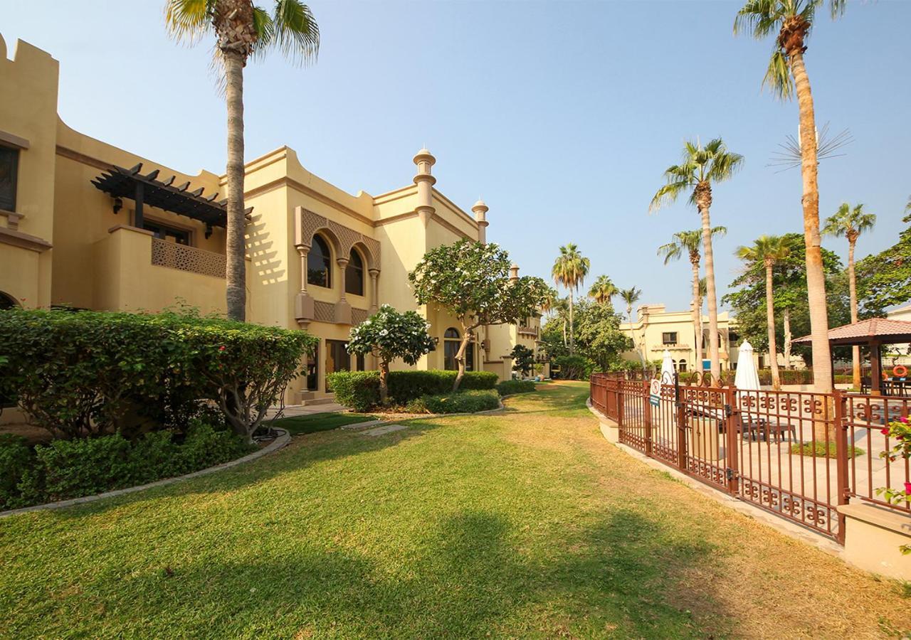 Cozy 4Br Maid Villa At Canal Cove Palm Jumeirah Dubai Exteriör bild