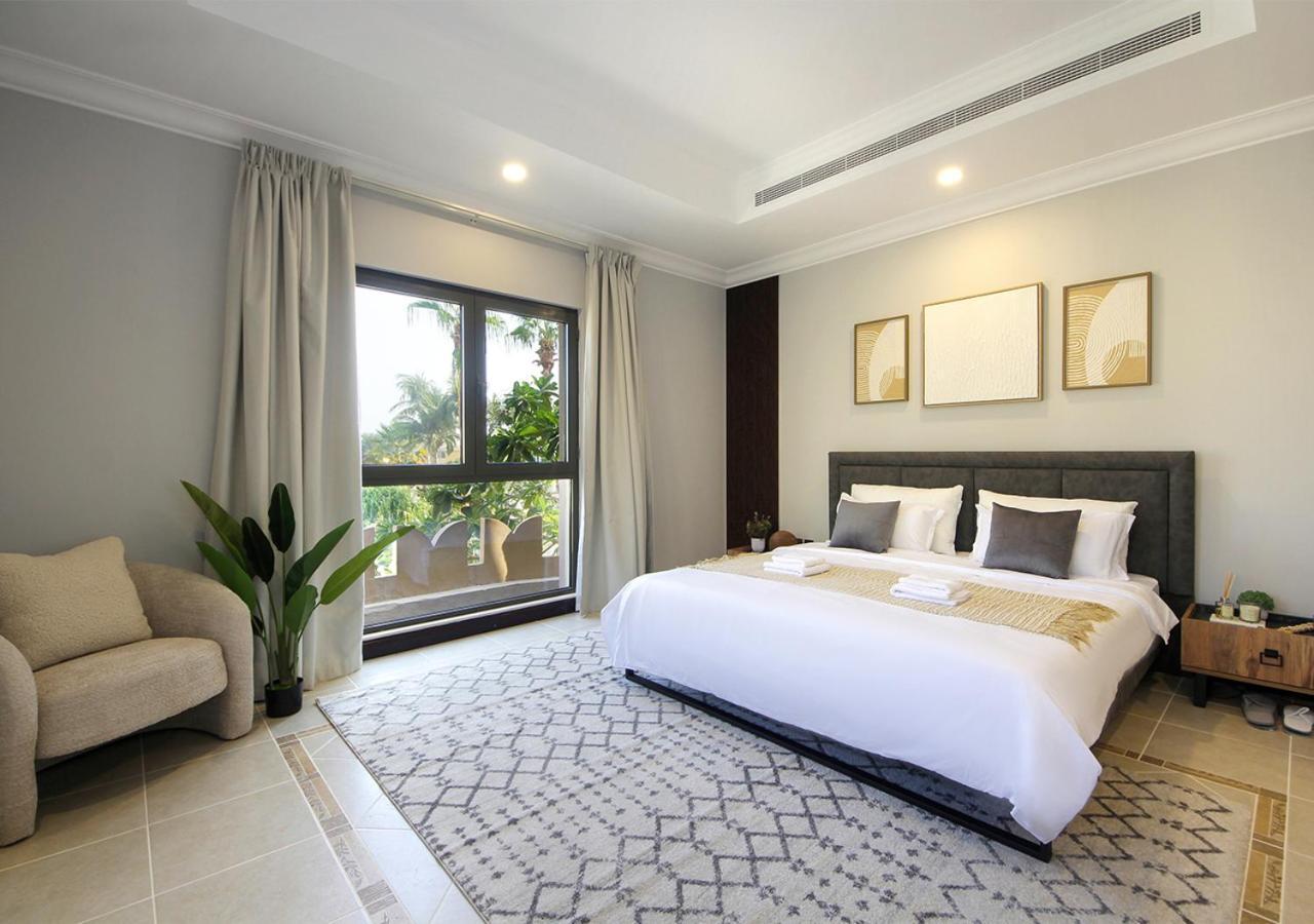 Cozy 4Br Maid Villa At Canal Cove Palm Jumeirah Dubai Exteriör bild